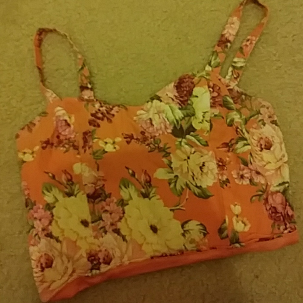 Floral Crop top (vintage cut)